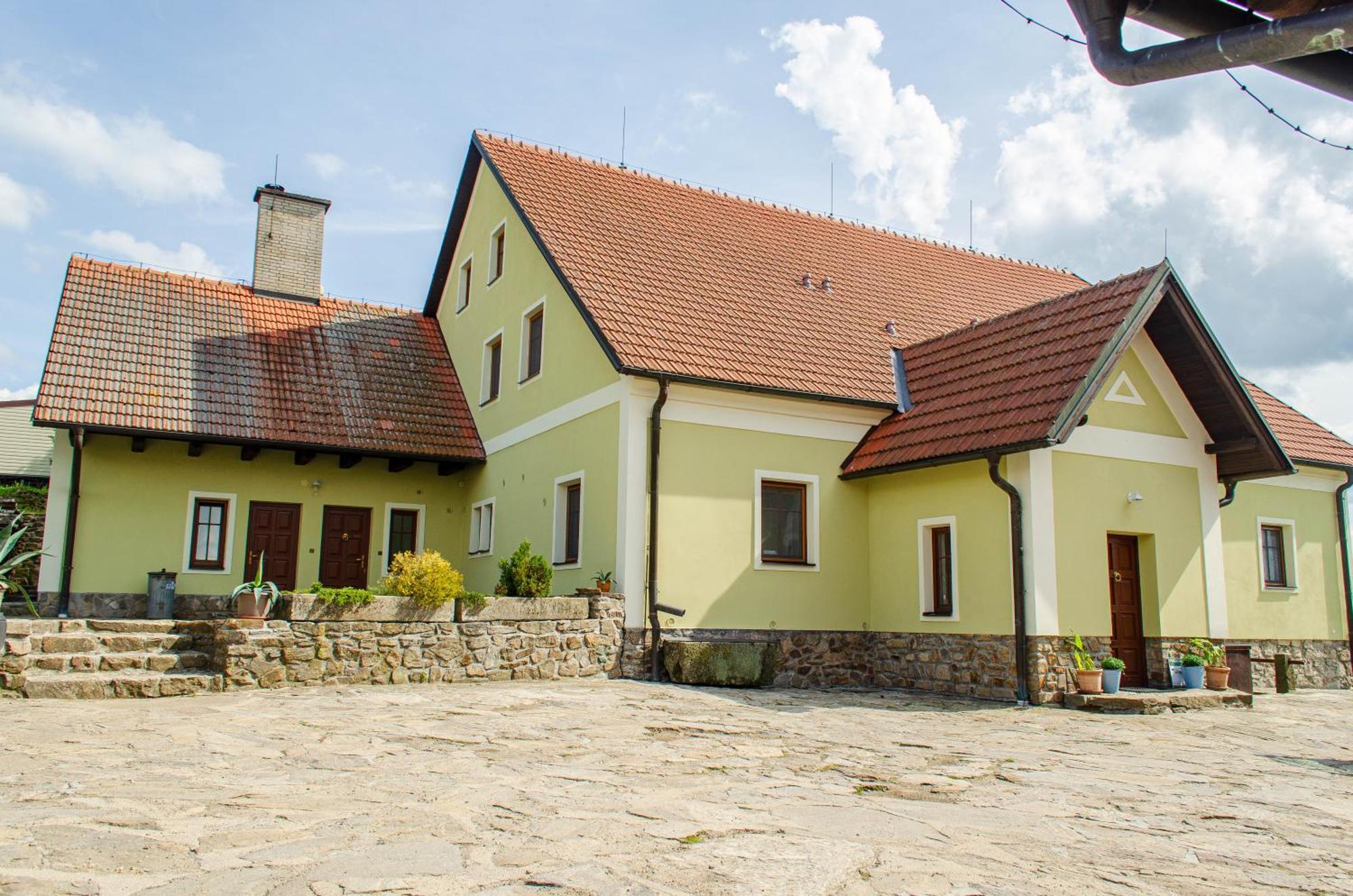 Ubytování na Hájence Bystrice nad Pernstejnem Exteriér fotografie