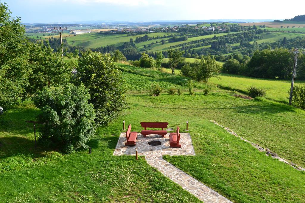 Ubytování na Hájence Bystrice nad Pernstejnem Exteriér fotografie