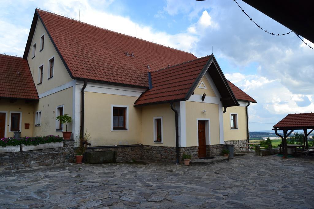 Ubytování na Hájence Bystrice nad Pernstejnem Exteriér fotografie