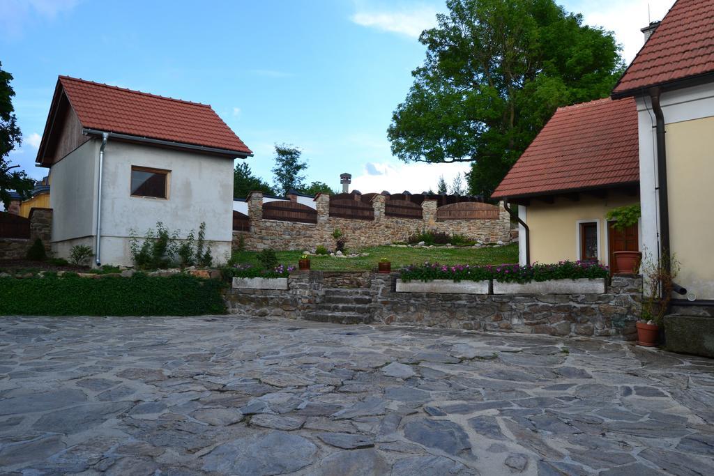Ubytování na Hájence Bystrice nad Pernstejnem Exteriér fotografie