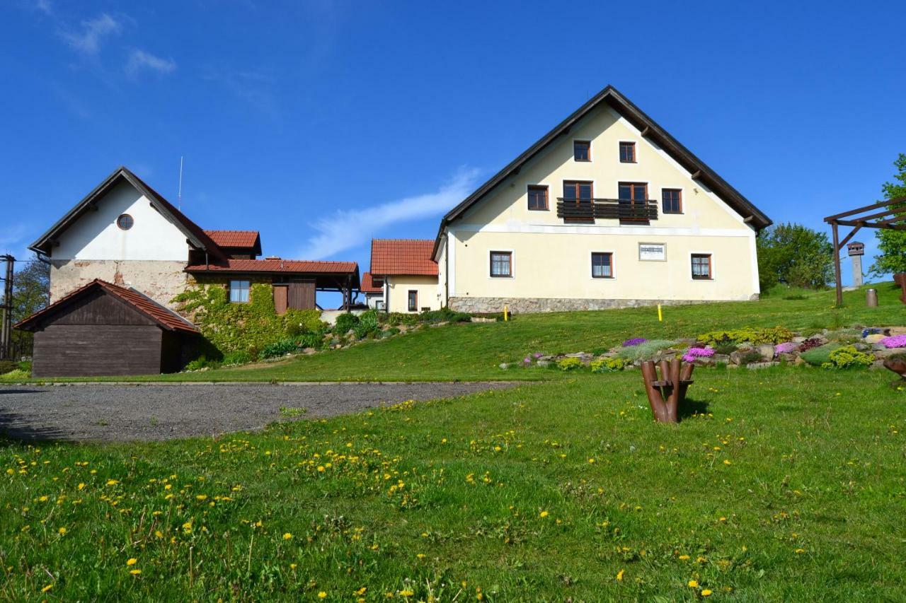 Ubytování na Hájence Bystrice nad Pernstejnem Exteriér fotografie